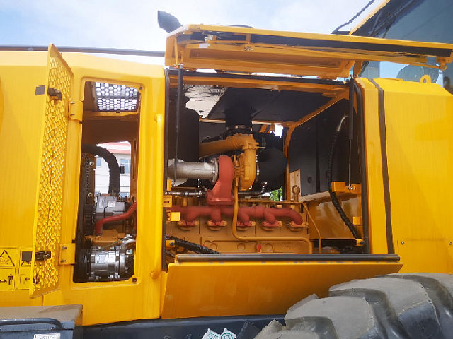 Колесный погрузчик 955T